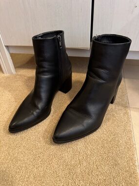 Madden Girl Black Pointed Toe Ankle Booties with Block Heel
